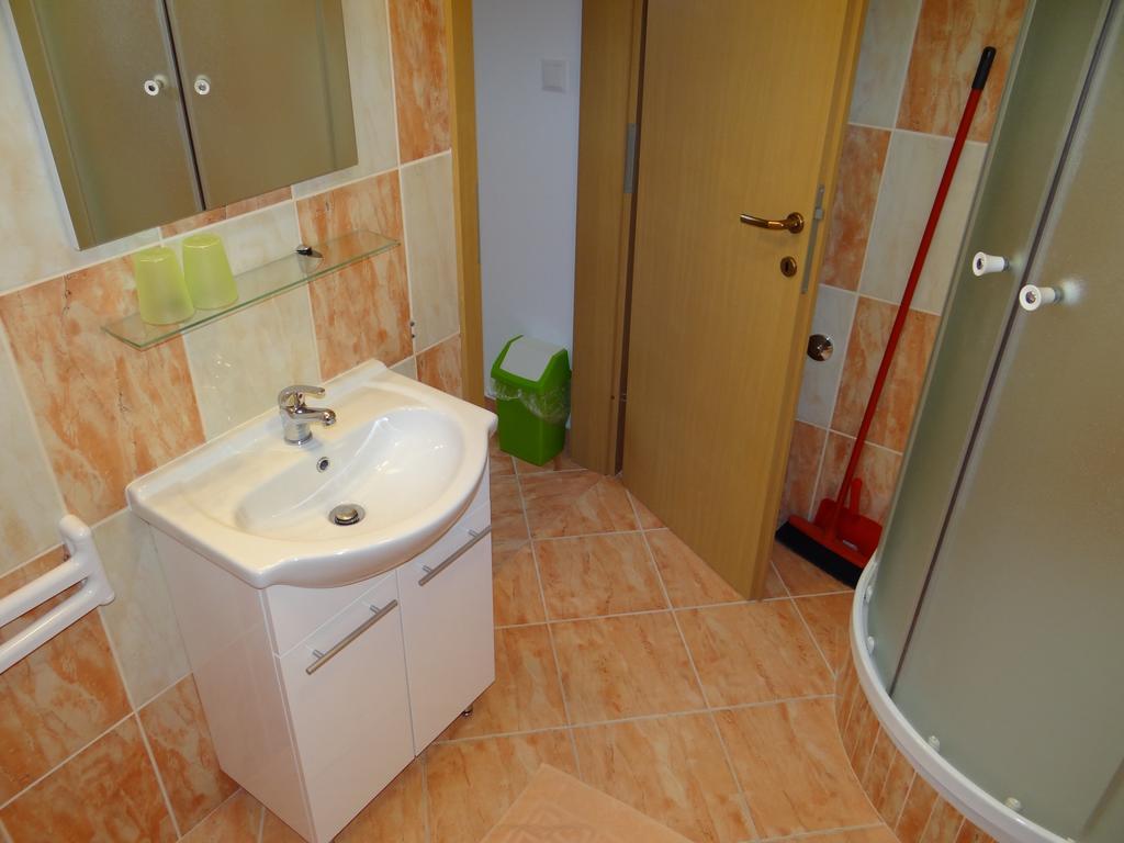 Apartments Sanja Baška Szoba fotó